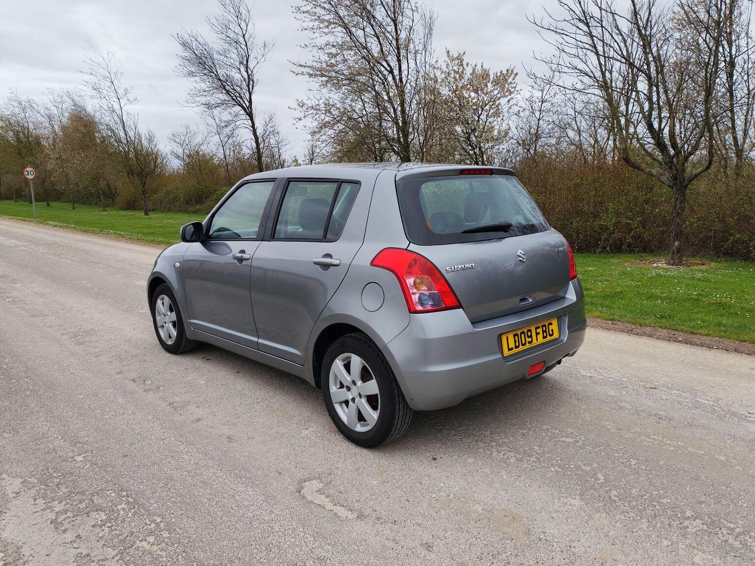 Used Suzuki Swift 2009 for sale - 78062223: Photo 10