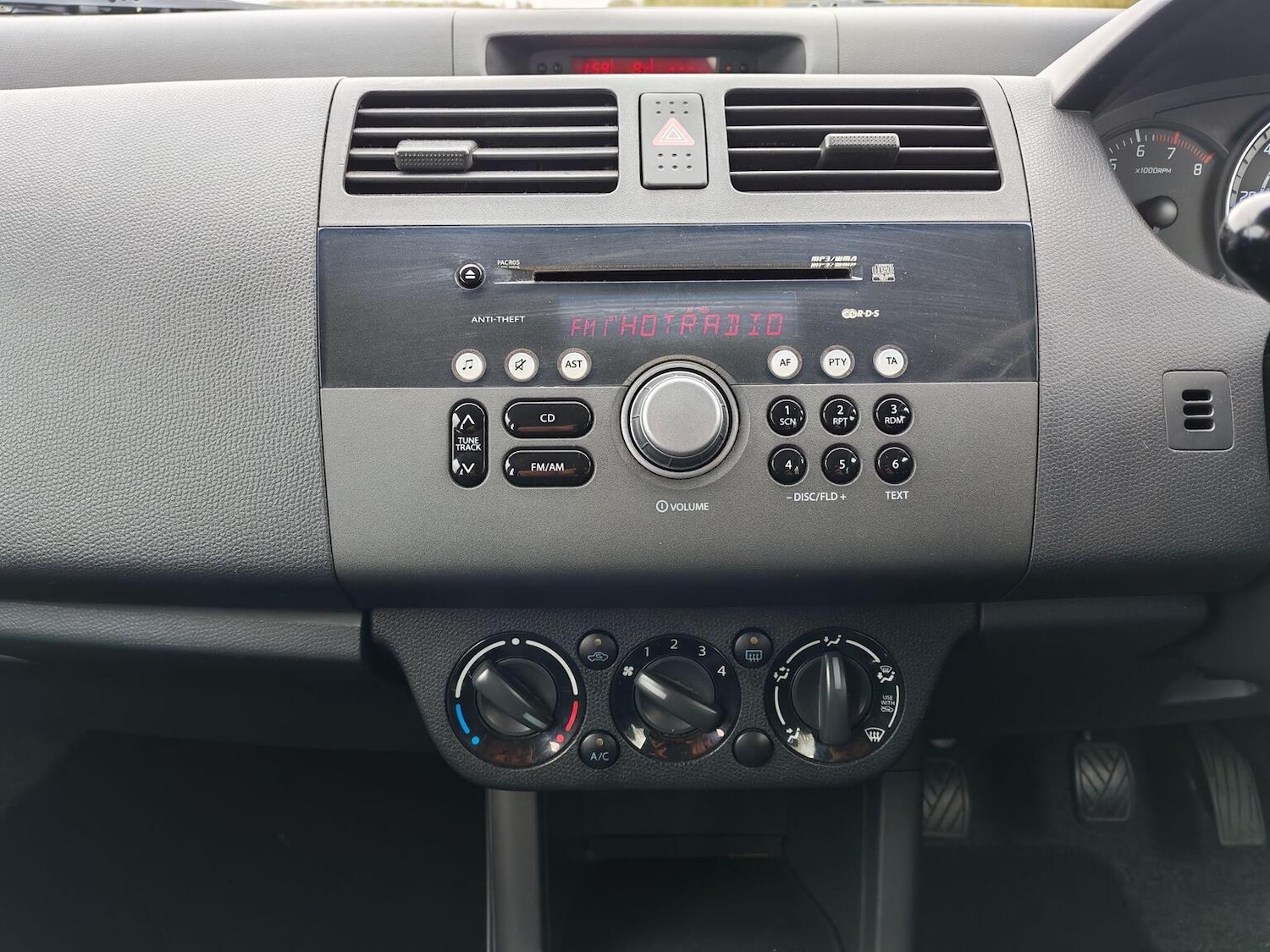 Used Suzuki Swift 2009 for sale - 78062223: Photo 23