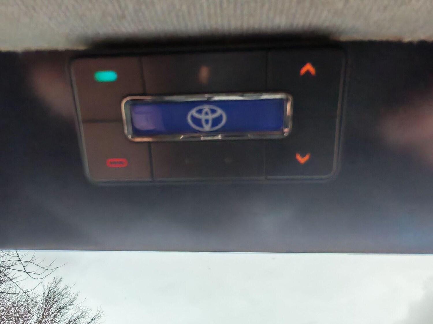 Used Toyota AYGO 2009 for sale - 77643818: Photo 23