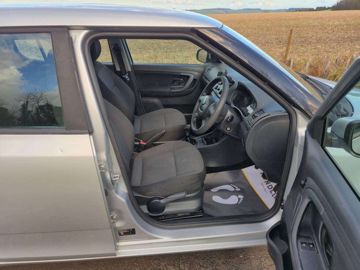 Used Skoda Fabia 2012 for sale - 77357310: Photo 14