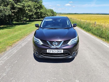 Used Nissan Qashqai 2014 for sale - 79091232: Photo