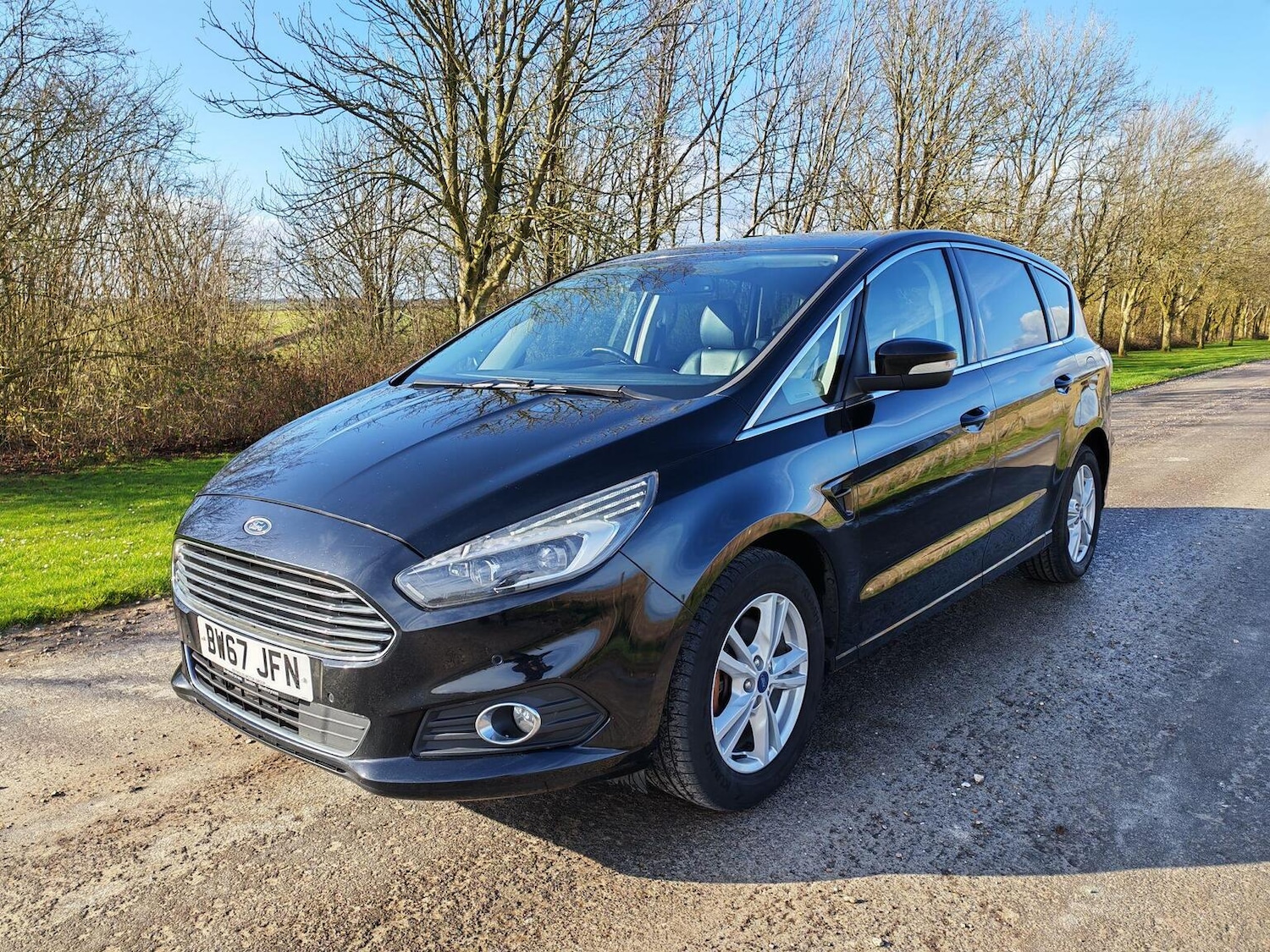 Used Ford S-Max 2018 for sale - 77636911: Photo 1