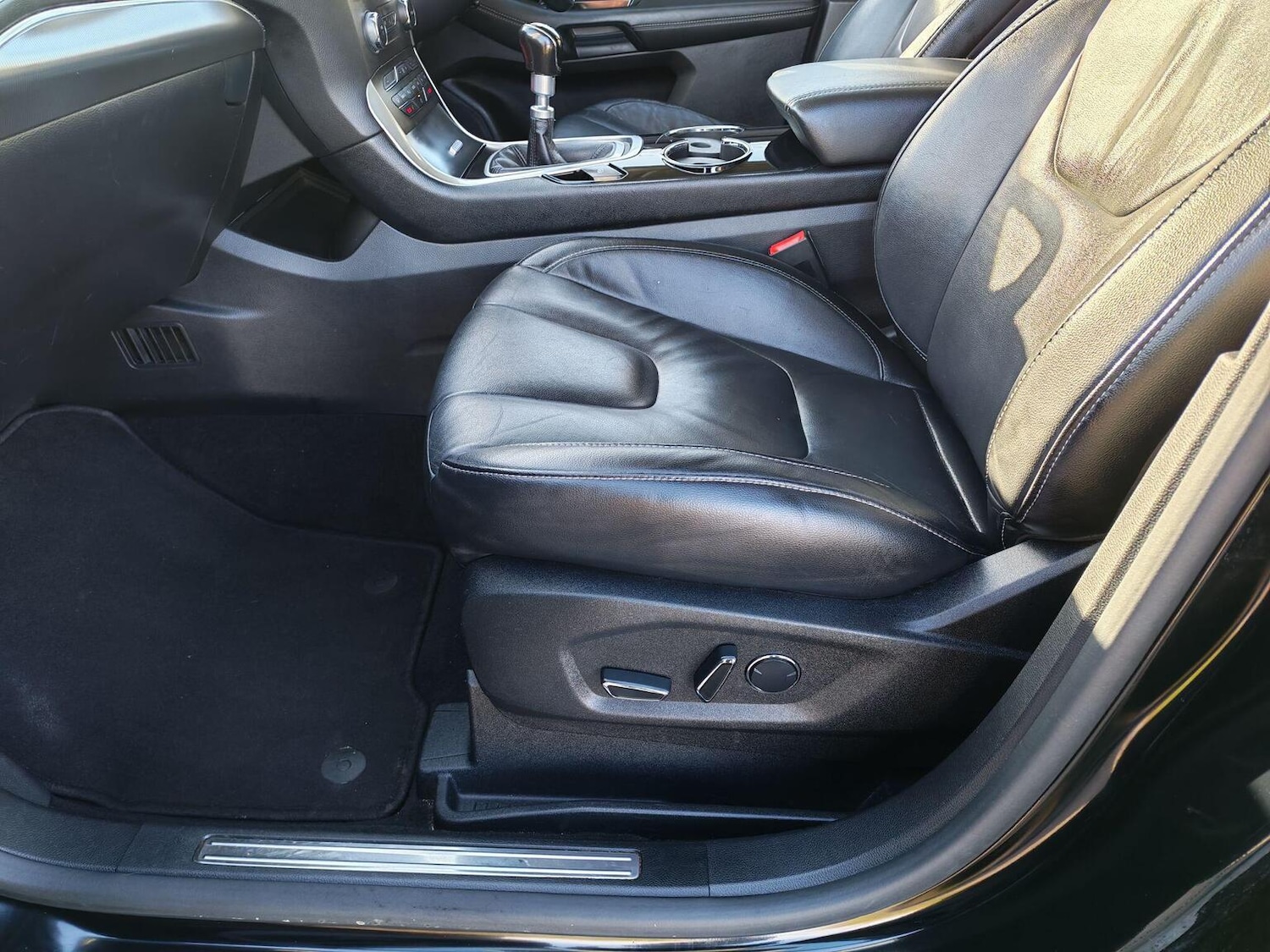 Used Ford S-Max 2018 for sale - 77636911: Photo 19