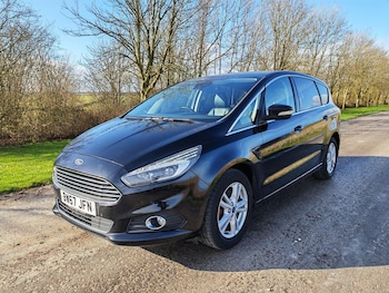 2018 - 15 EcoBoost Titanium 5dr