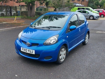 Used Toyota AYGO 2010 for sale - 76531206: Photo
