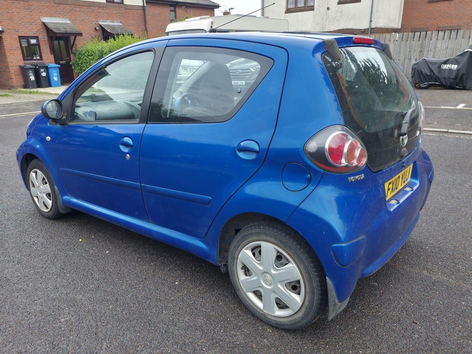 Used Toyota AYGO 2010 for sale - 76531206: Photo 8