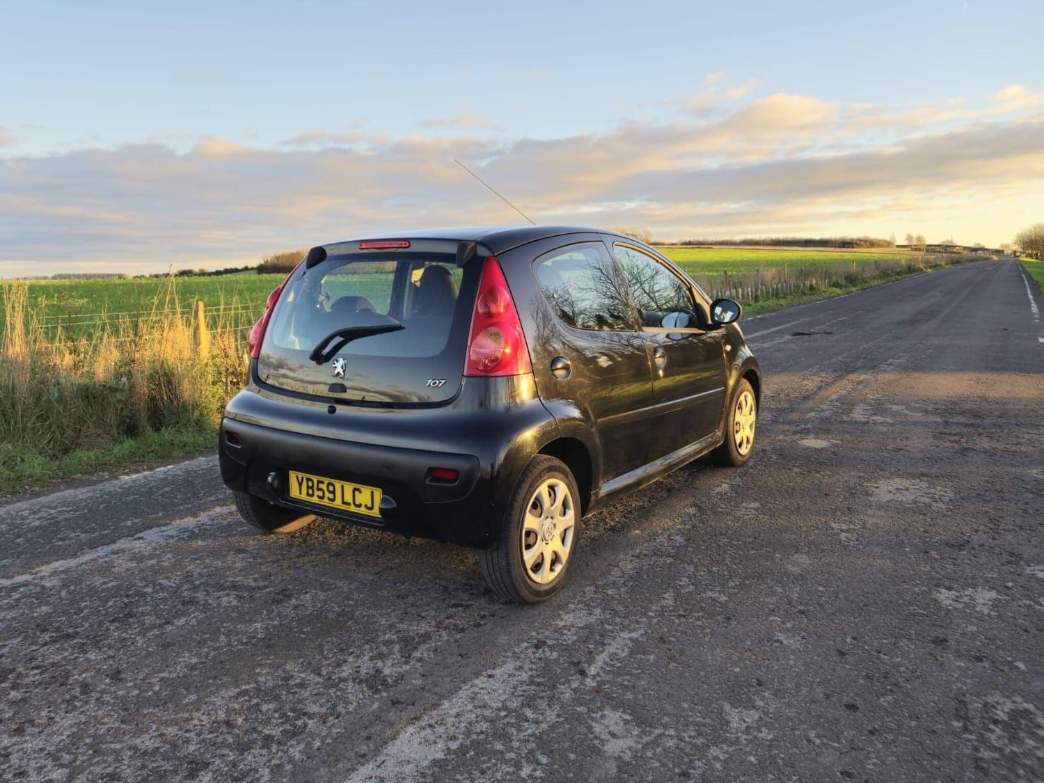 Used Peugeot 107 2010 for sale - 76741259: Photo 10
