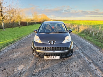 Used Peugeot 107 2010 for sale - 76741259: Photo