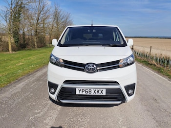 Used Toyota PROACE CITY Verso 2018 for sale - 77981823: Photo