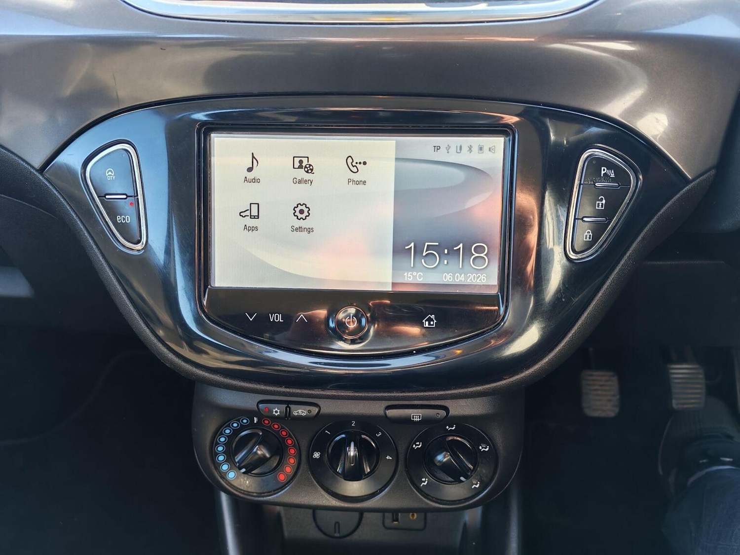 Used Vauxhall Corsa 2015 for sale - 78145883: Photo 25