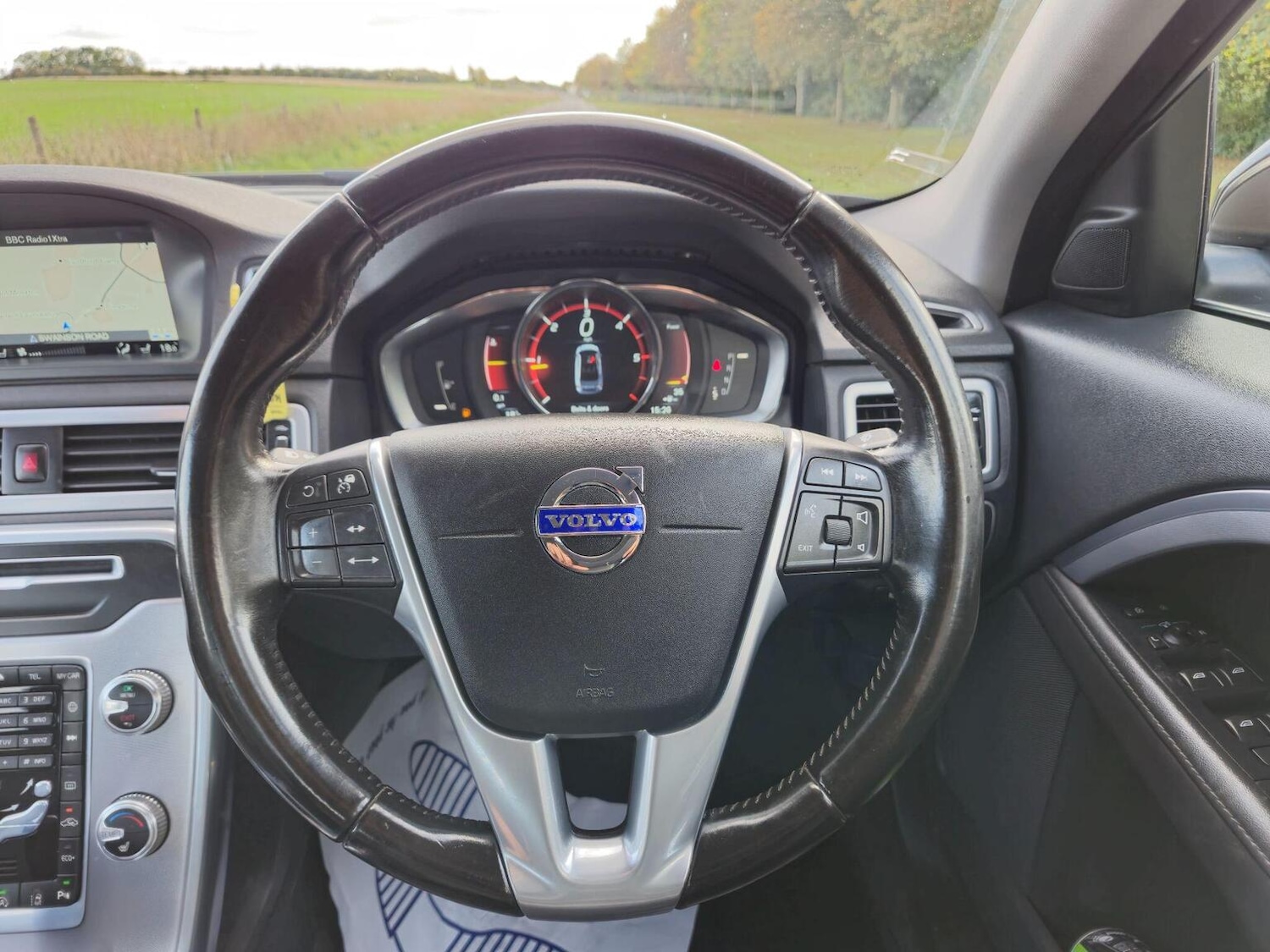 Used Volvo S80 2015 for sale - 76198208: Photo 18