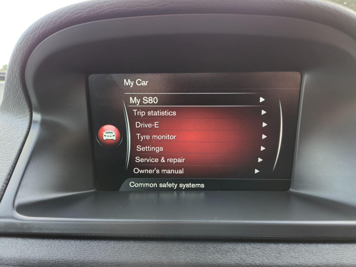 Used Volvo S80 2015 for sale - 76198208: Photo 21