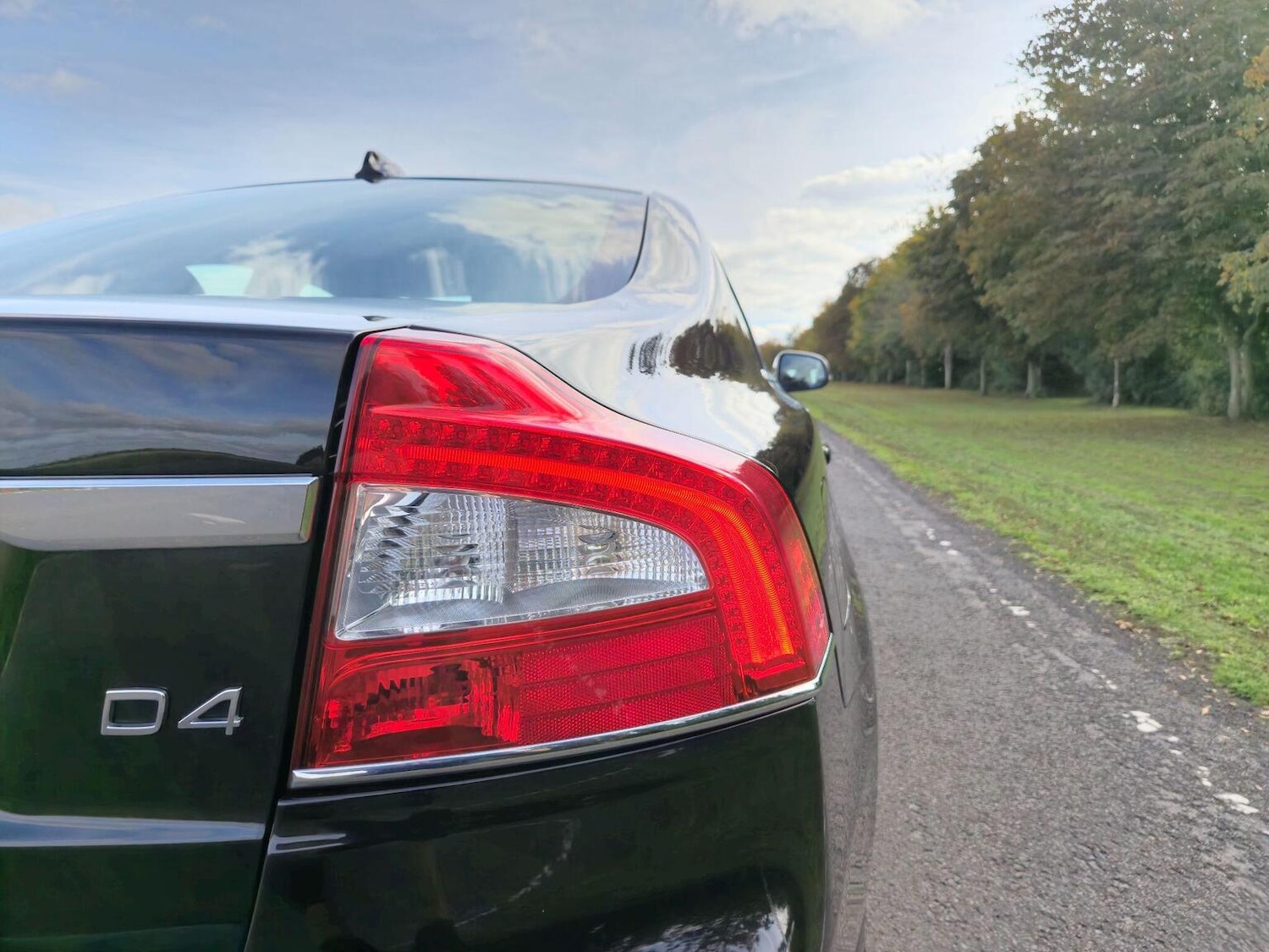 Used Volvo S80 2015 for sale - 76198208: Photo 24