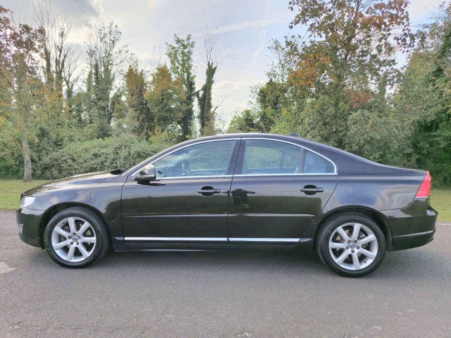 Used Volvo S80 2015 for sale - 76198208: Photo 8