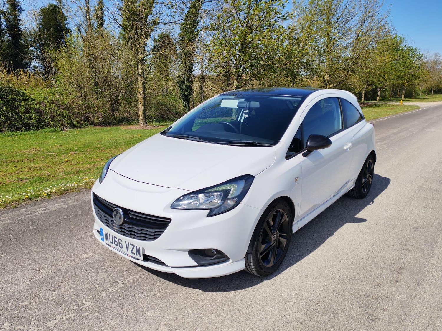 Used Vauxhall Corsa 2017 for sale - 78162206: Photo 2