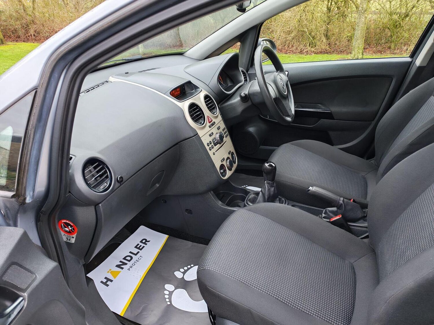 Used Vauxhall Corsa 2007 for sale - 77370601: Photo 19