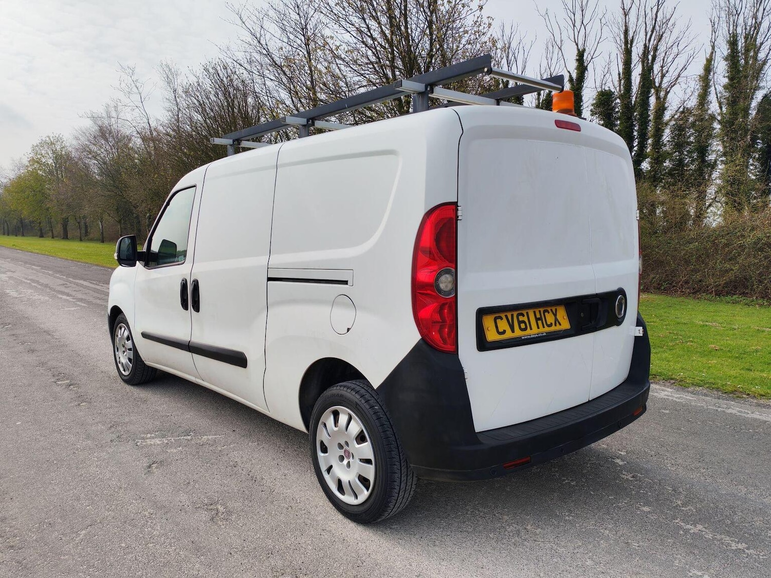 Used Fiat Doblo 2011 for sale - 77997237: Photo 27