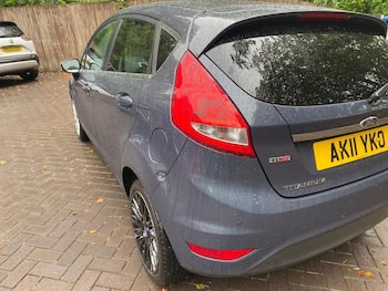 Used Ford Fiesta 2011 for sale - 79676272: Photo