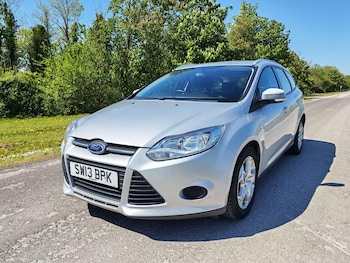 Used Ford Focus 2013 for sale - 78383372: Photo