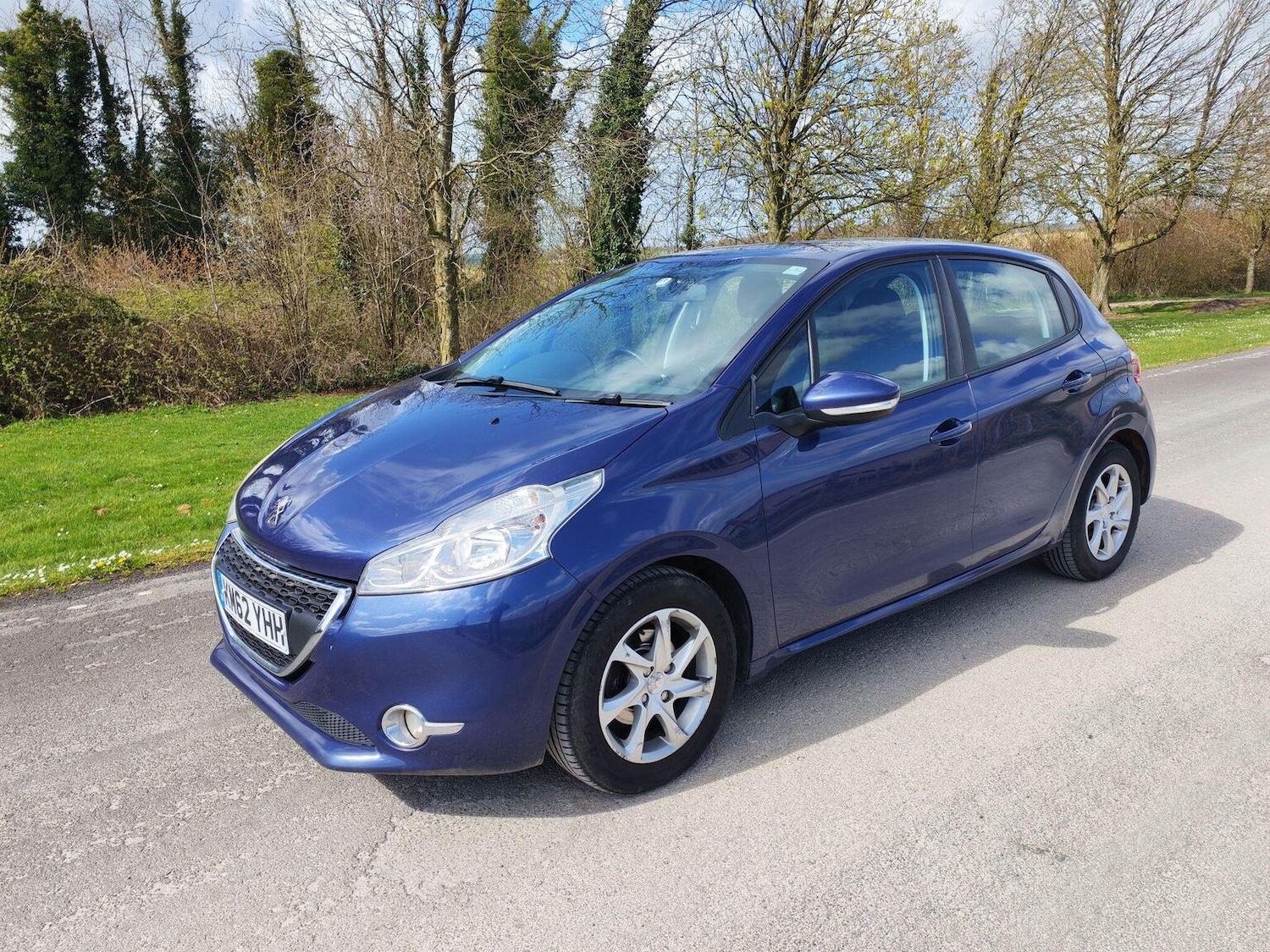 Used Peugeot 208 2013 for sale - 78057125: Photo 2