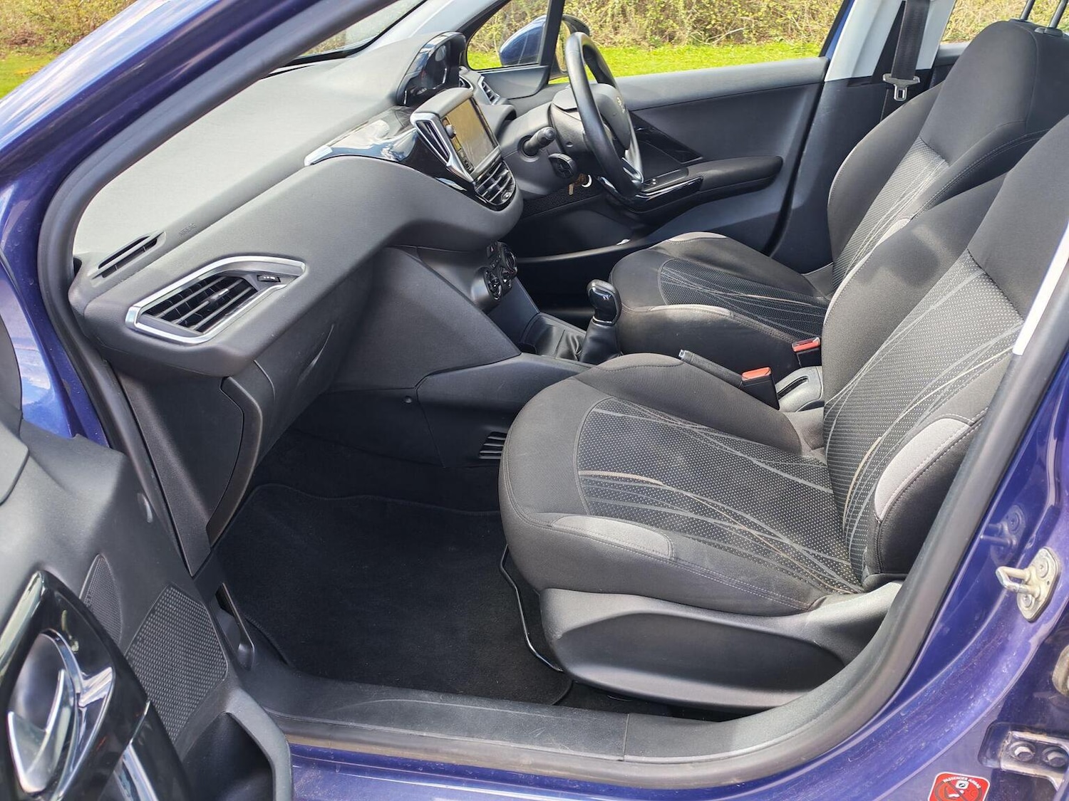 Used Peugeot 208 2013 for sale - 78057125: Photo 21