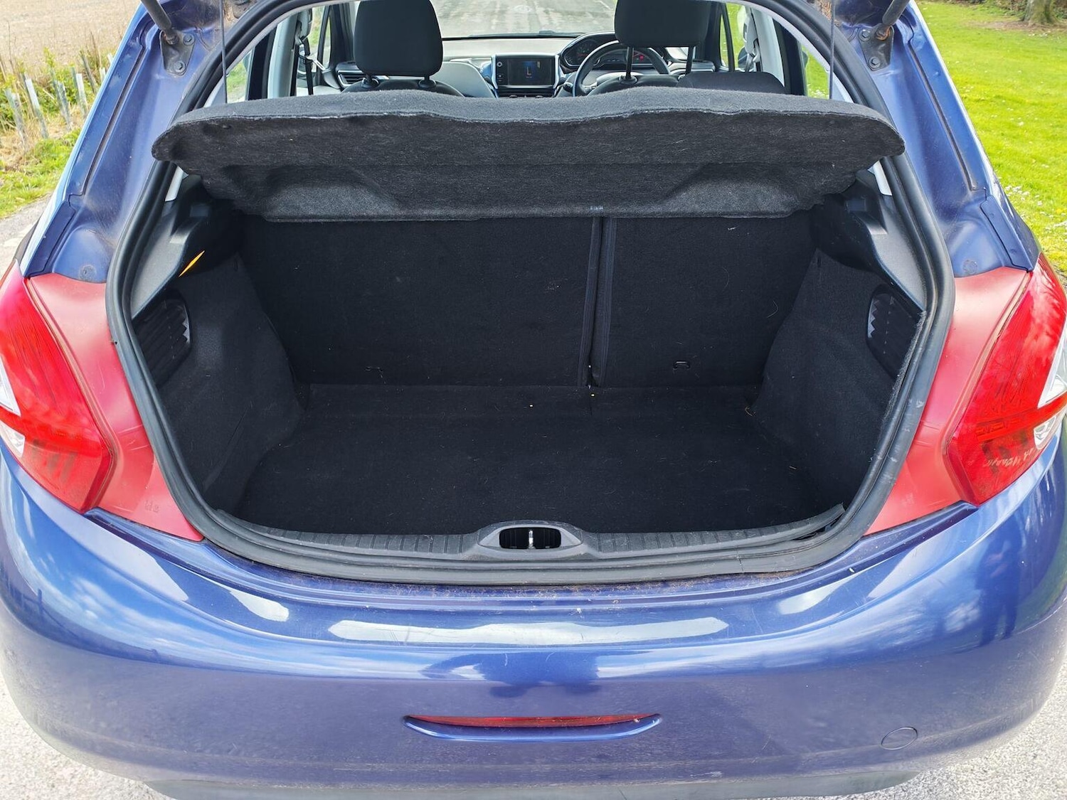 Used Peugeot 208 2013 for sale - 78057125: Photo 24