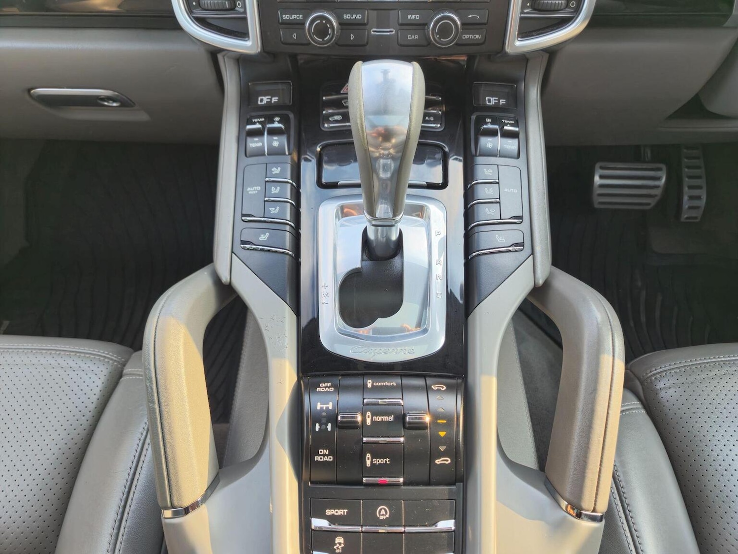 Used Porsche Cayenne 2013 for sale - 77096954: Photo 19