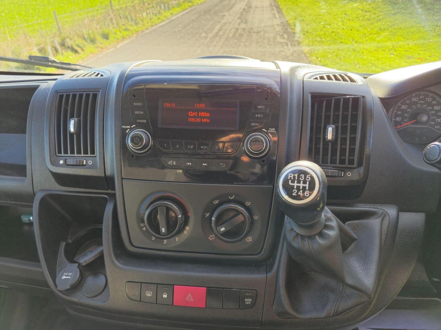 Used Peugeot Boxer 2015 for sale - 76643302: Photo 24