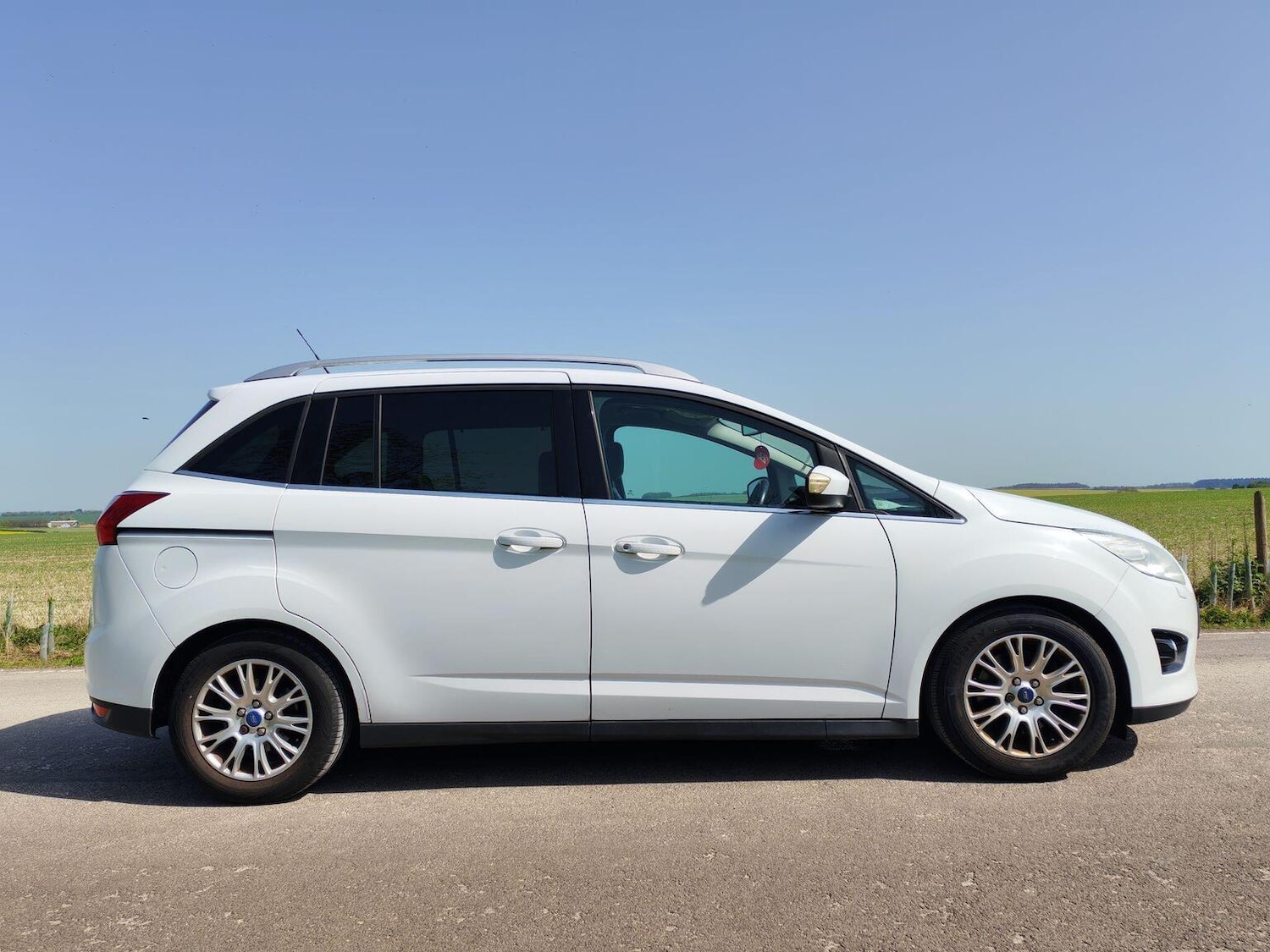 Used Ford Grand C-Max 2011 for sale - 78168780: Photo 15