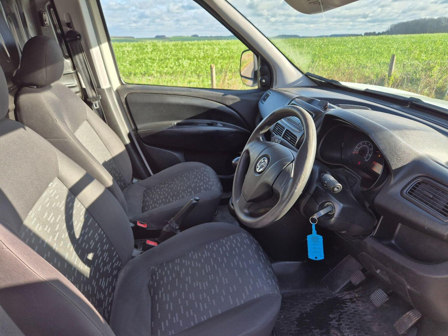 Used Vauxhall Combo 2016 for sale - 76656012: Photo 13