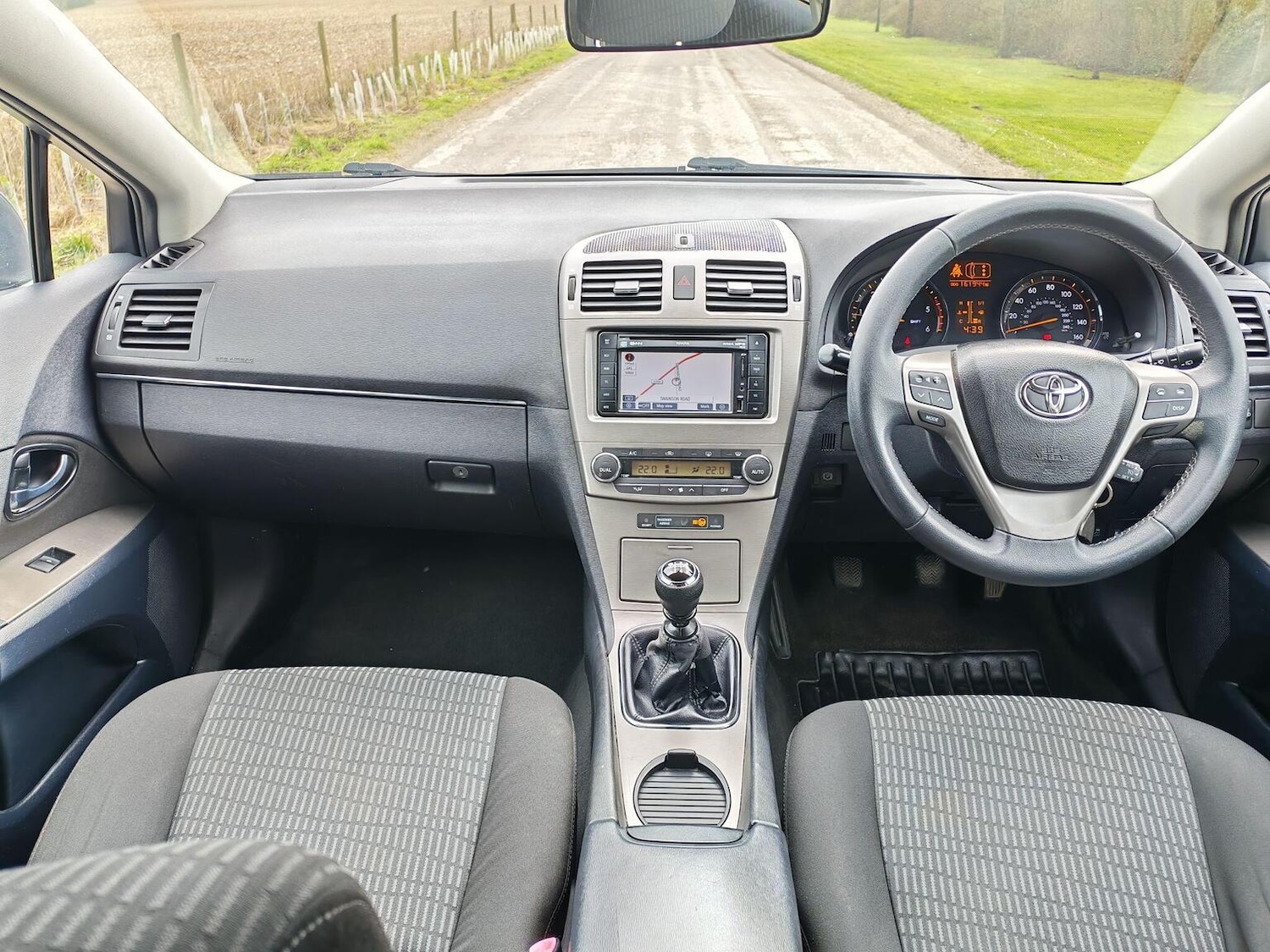 Used Toyota Avensis 2010 for sale - 77906553: Photo 17