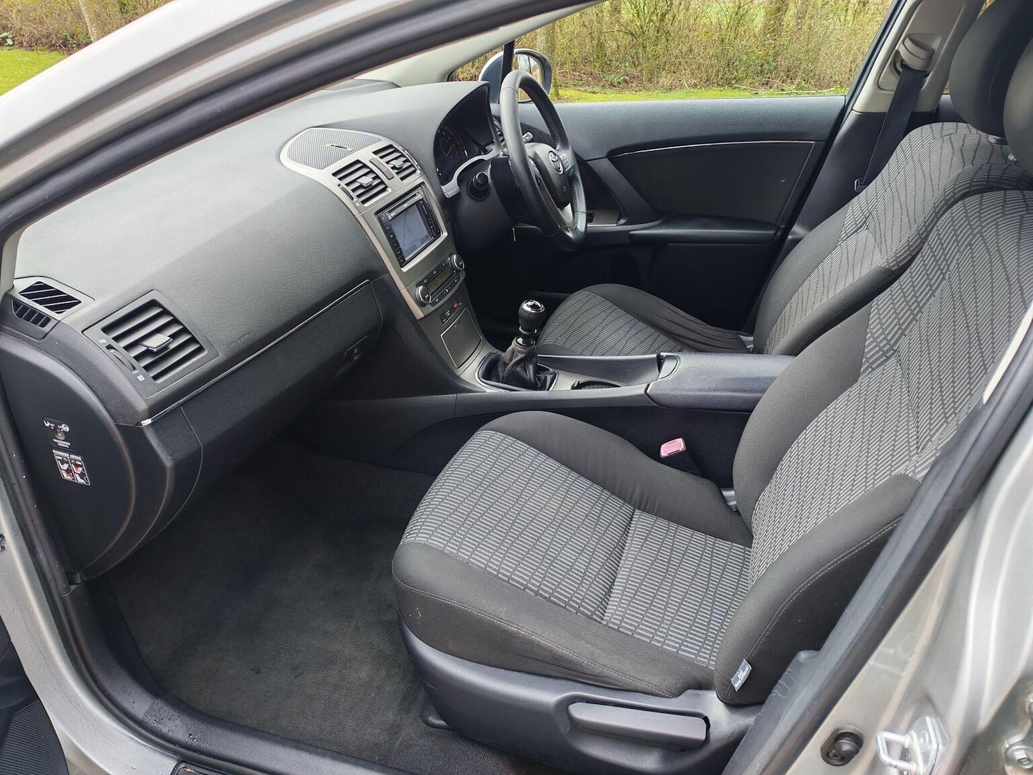 Used Toyota Avensis 2010 for sale - 77906553: Photo 19