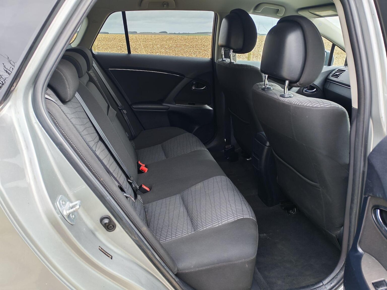 Used Toyota Avensis 2010 for sale - 77906553: Photo 21