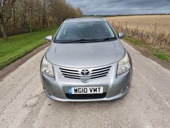 Used Toyota Avensis 2010 for sale - 77906553: Photo