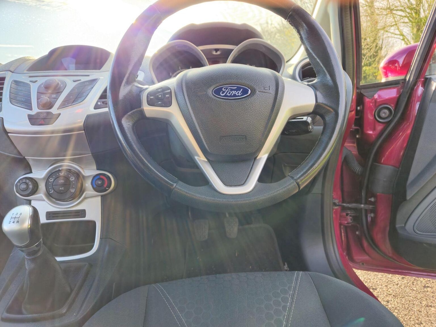 Used Ford Fiesta 2010 for sale - 76748231: Photo 17