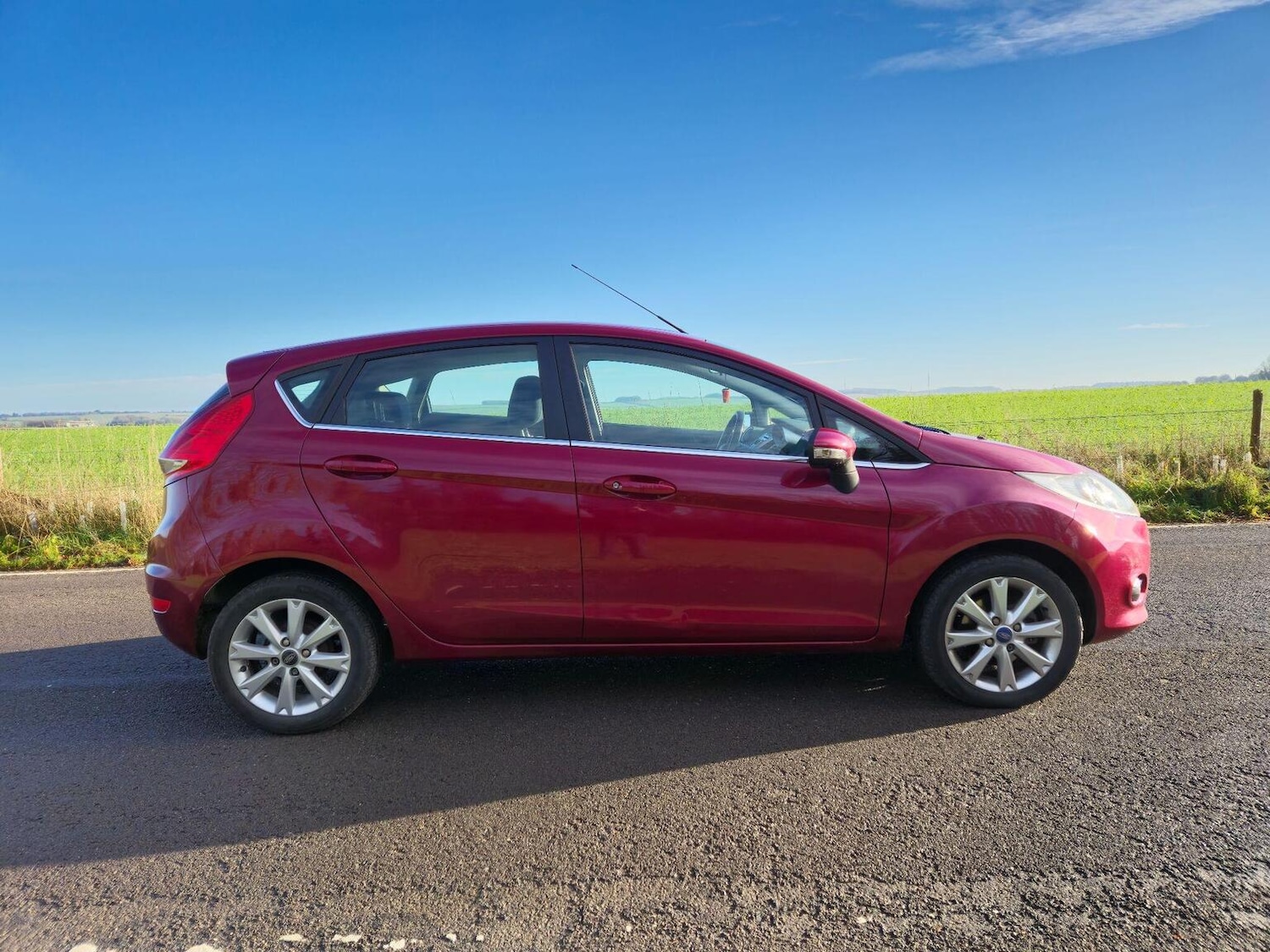 Used Ford Fiesta 2010 for sale - 76748231: Photo 7