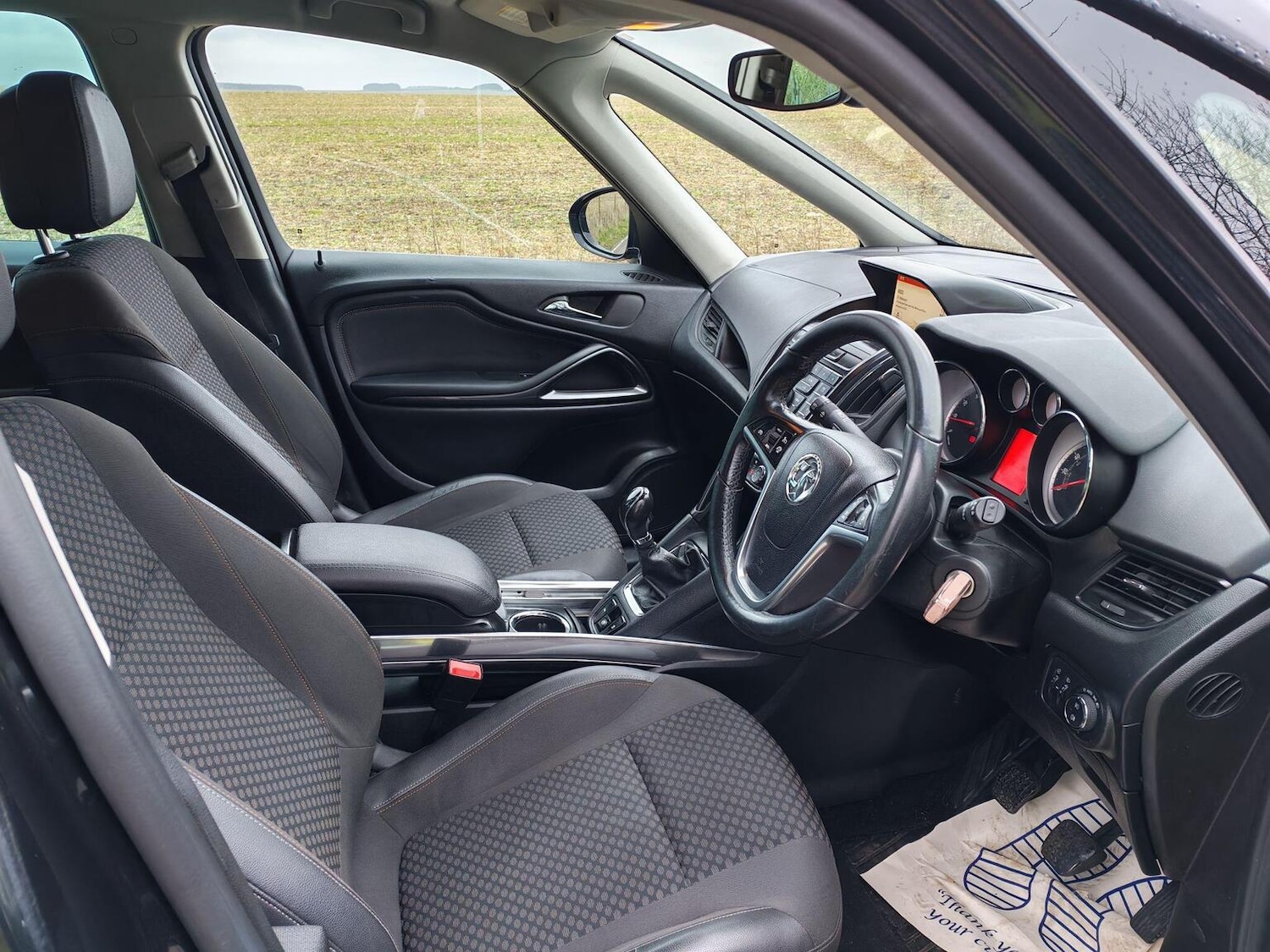 Used Vauxhall Zafira 2015 for sale - 77735748: Photo 18