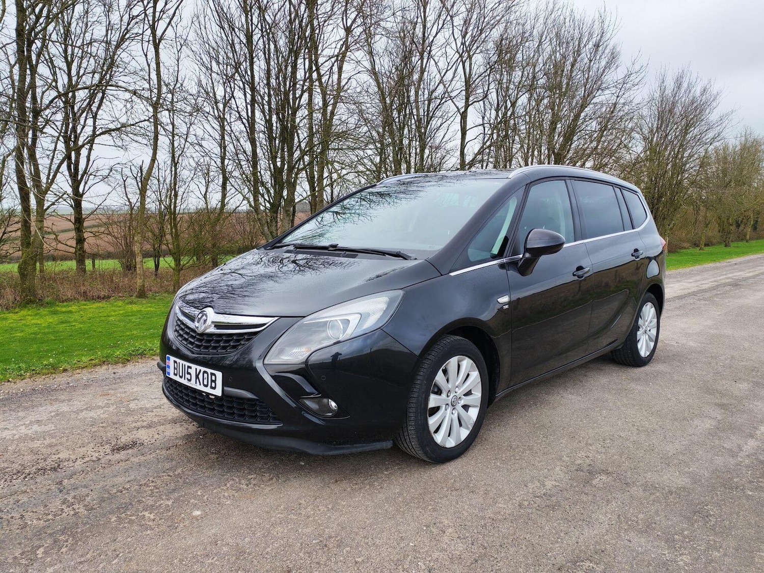 Used Vauxhall Zafira 2015 for sale - 77735748: Photo 3