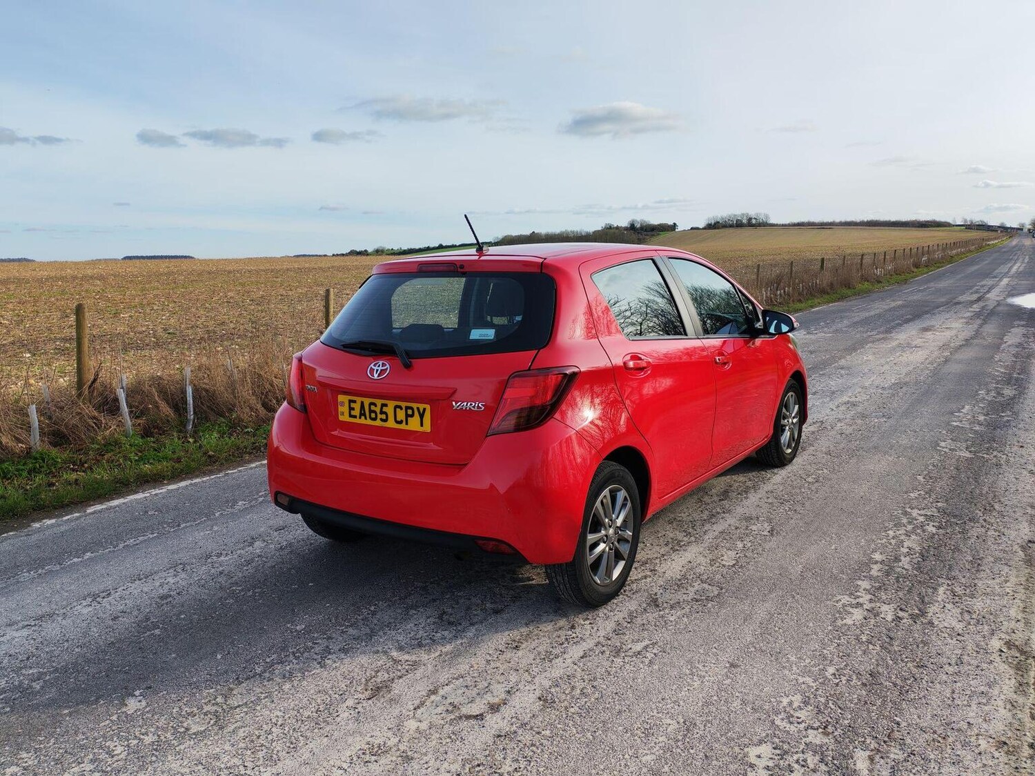 Used Toyota Yaris 2015 for sale - 77558628: Photo 14