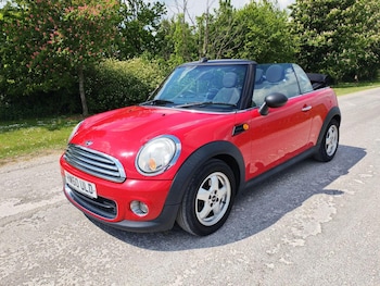 Used MINI Convertible 2011 for sale - 78534760: Photo
