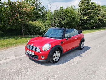 Used MINI Convertible 2011 for sale - 78534760: Photo