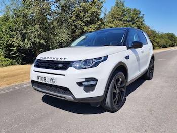 Used Land Rover Discovery Sport 2019 for sale - 79386220: Photo
