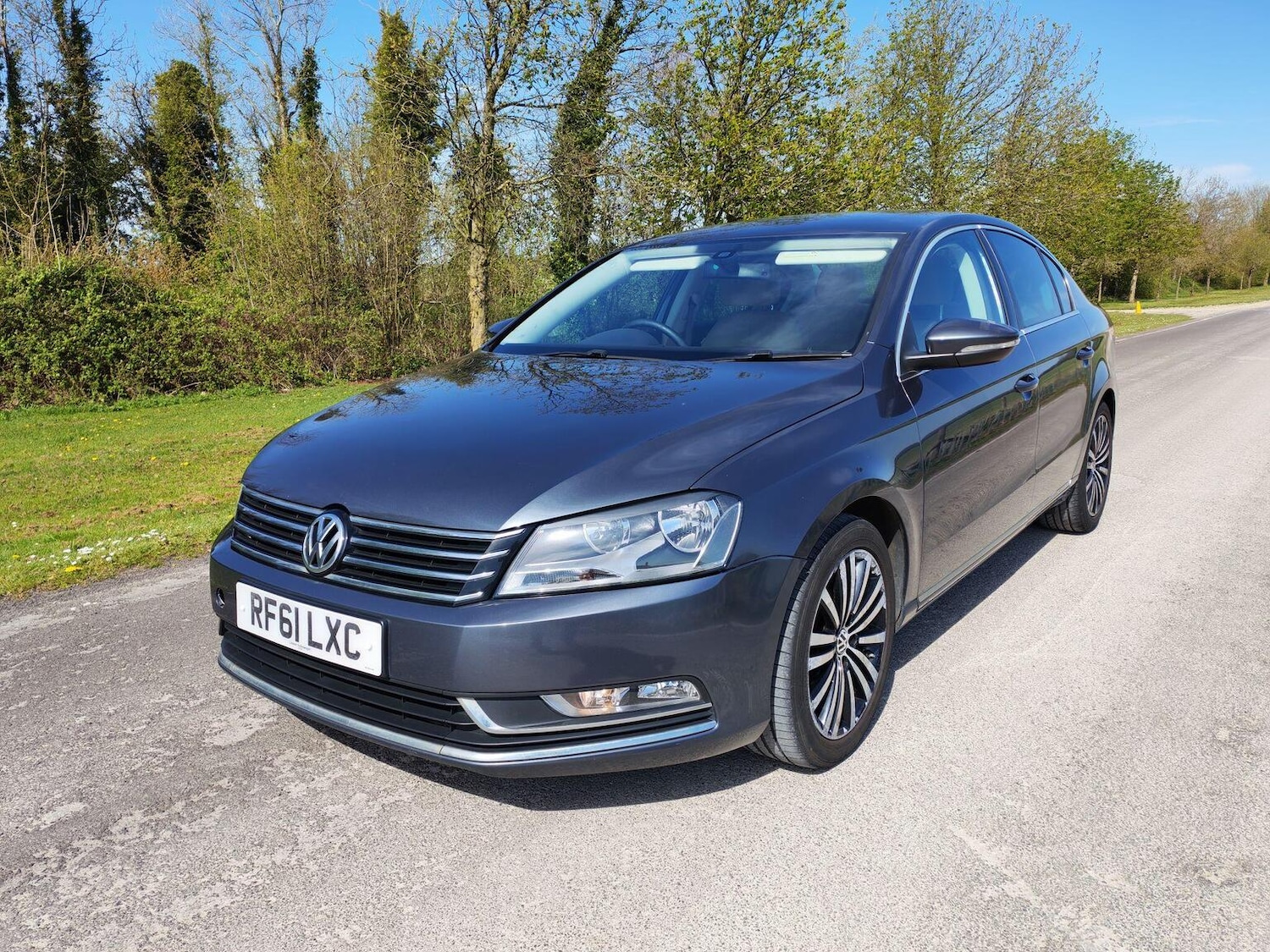Used Volkswagen Passat 2012 for sale - 78162204: Photo 2