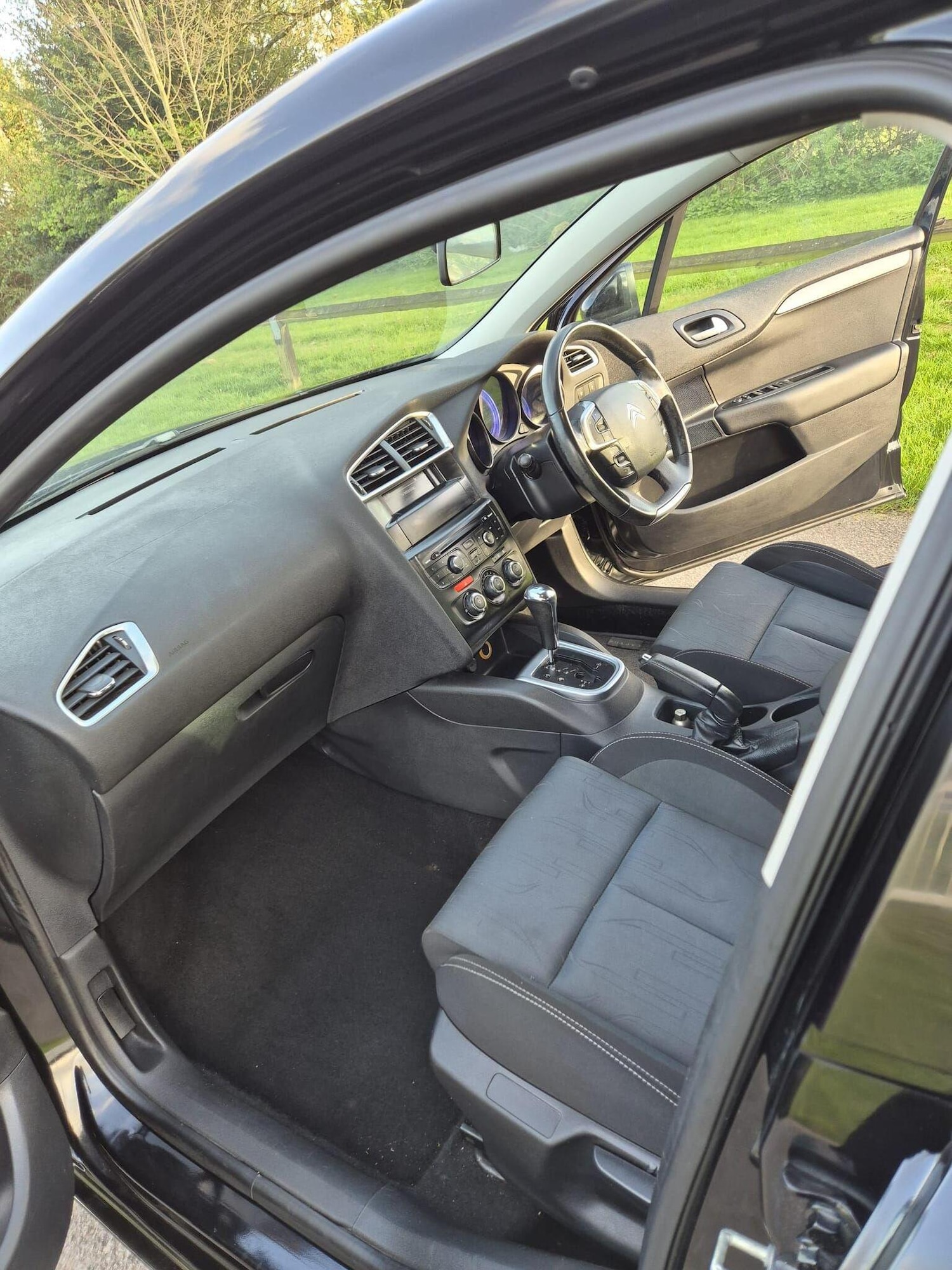 Used Citroen C4 2012 for sale - 78139421: Photo 9