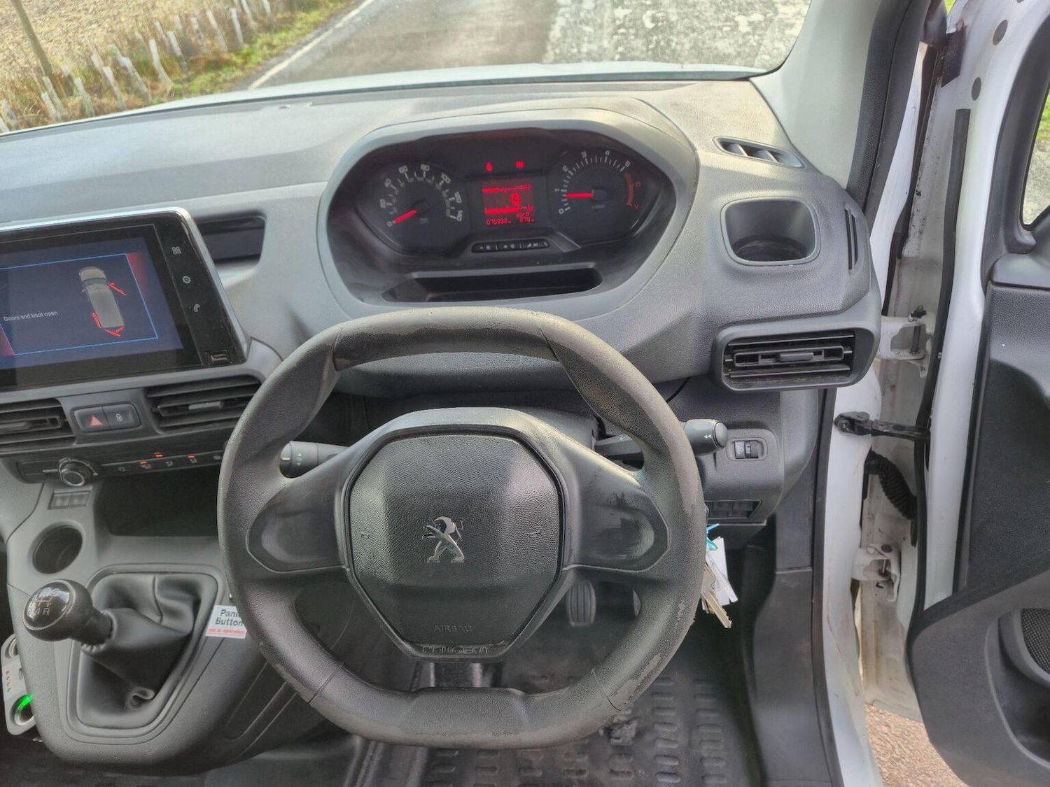 Used Peugeot Partner 2020 for sale - 77357319: Photo 16