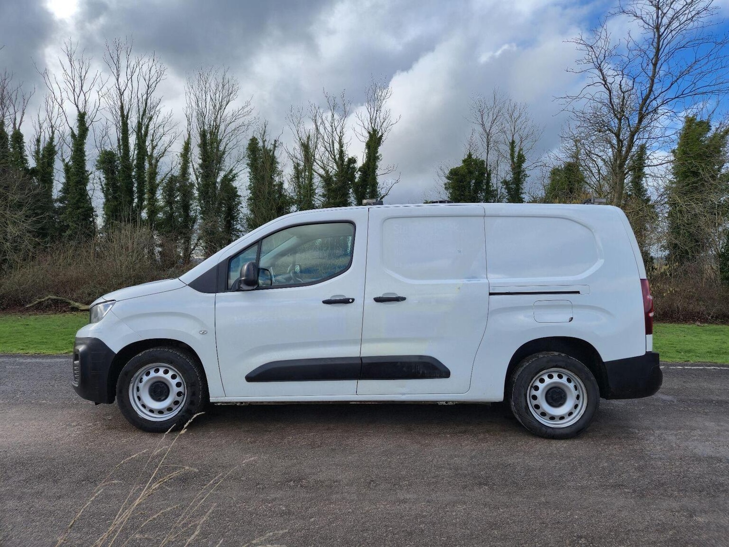 Used Peugeot Partner 2020 for sale - 77357319: Photo 7