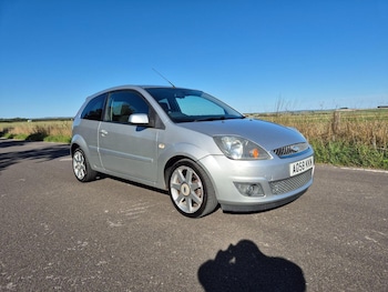 Used Ford Fiesta 2008 for sale - 76082605: Photo