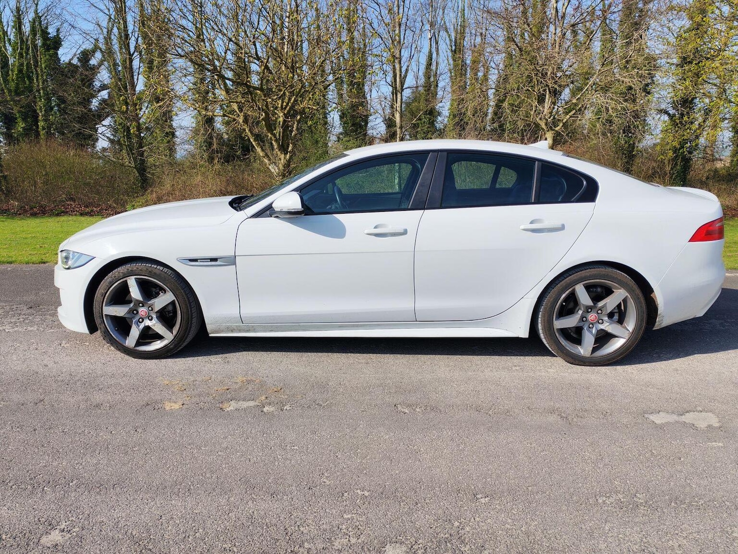 Used Jaguar XE 2015 for sale - 77968706: Photo 16