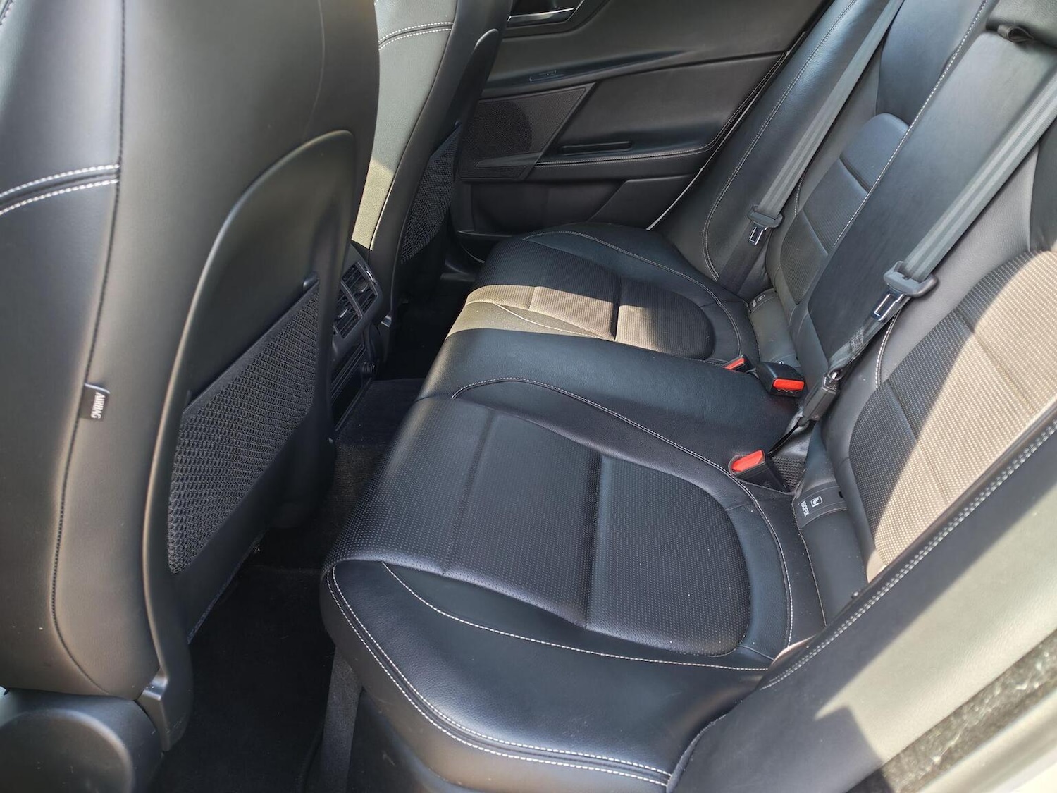 Used Jaguar XE 2015 for sale - 77968706: Photo 20