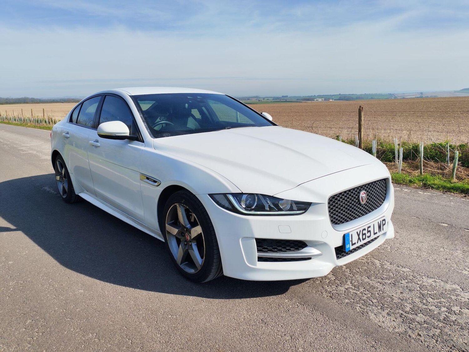 Used Jaguar XE 2015 for sale - 77968706: Photo 5